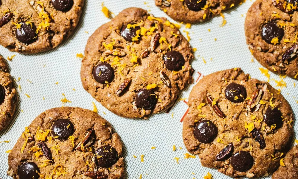 Cookies au tourteau de noix, chocolat et zestes d'orange