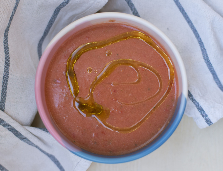 Gaspacho fraises, tomates, basilic