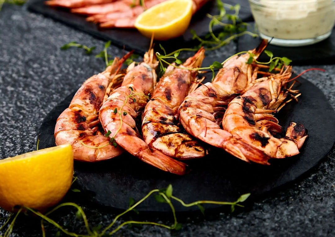 Gambas, avocats grillés et mayonnaise au jus de gambas