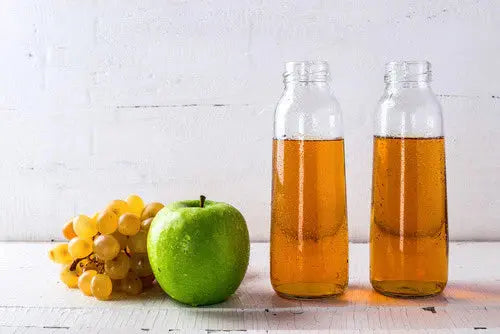 Jus-de-pomme-et-raisin riviera&bar