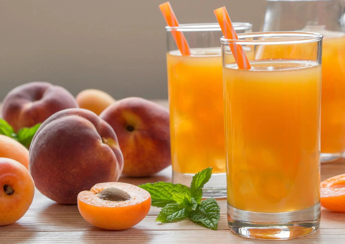 Jus-de-pommes-pêches-et-pamplemousses riviera&bar