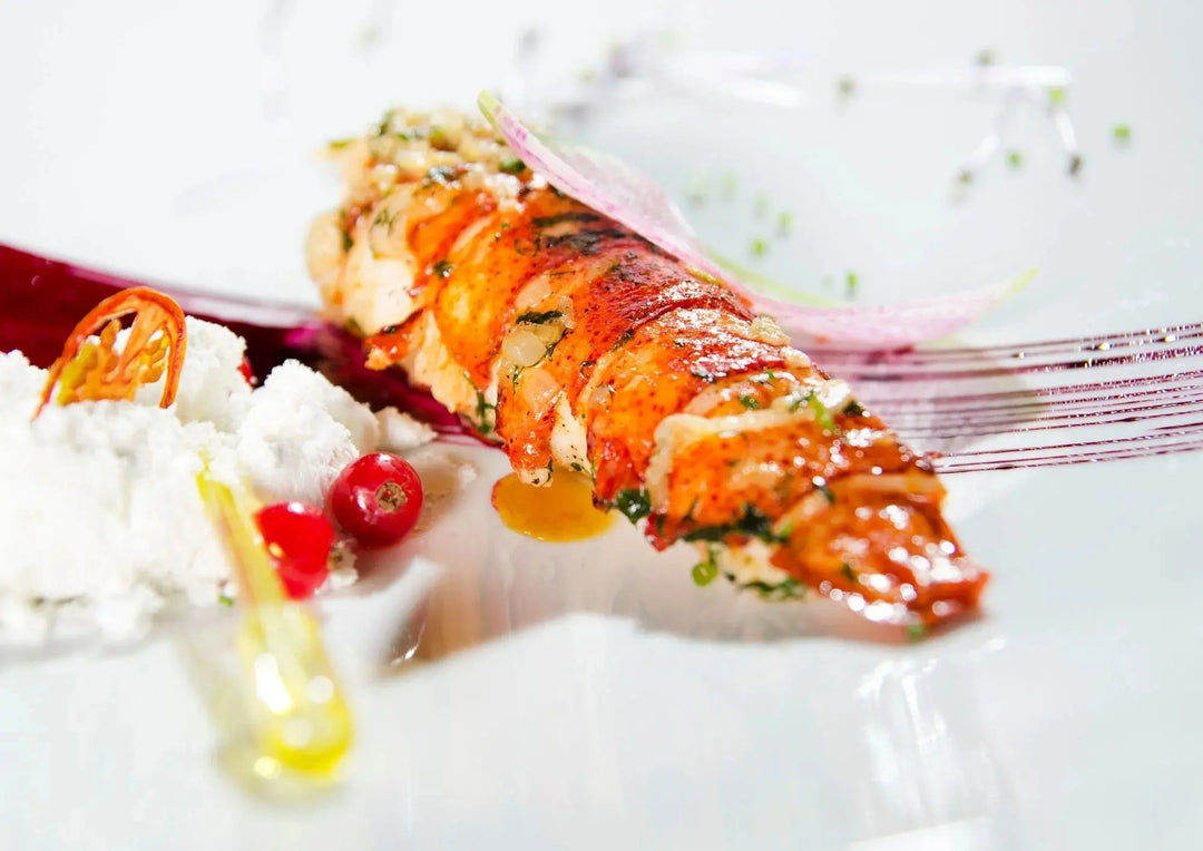 Wok-de-queues-de-homard riviera&bar
