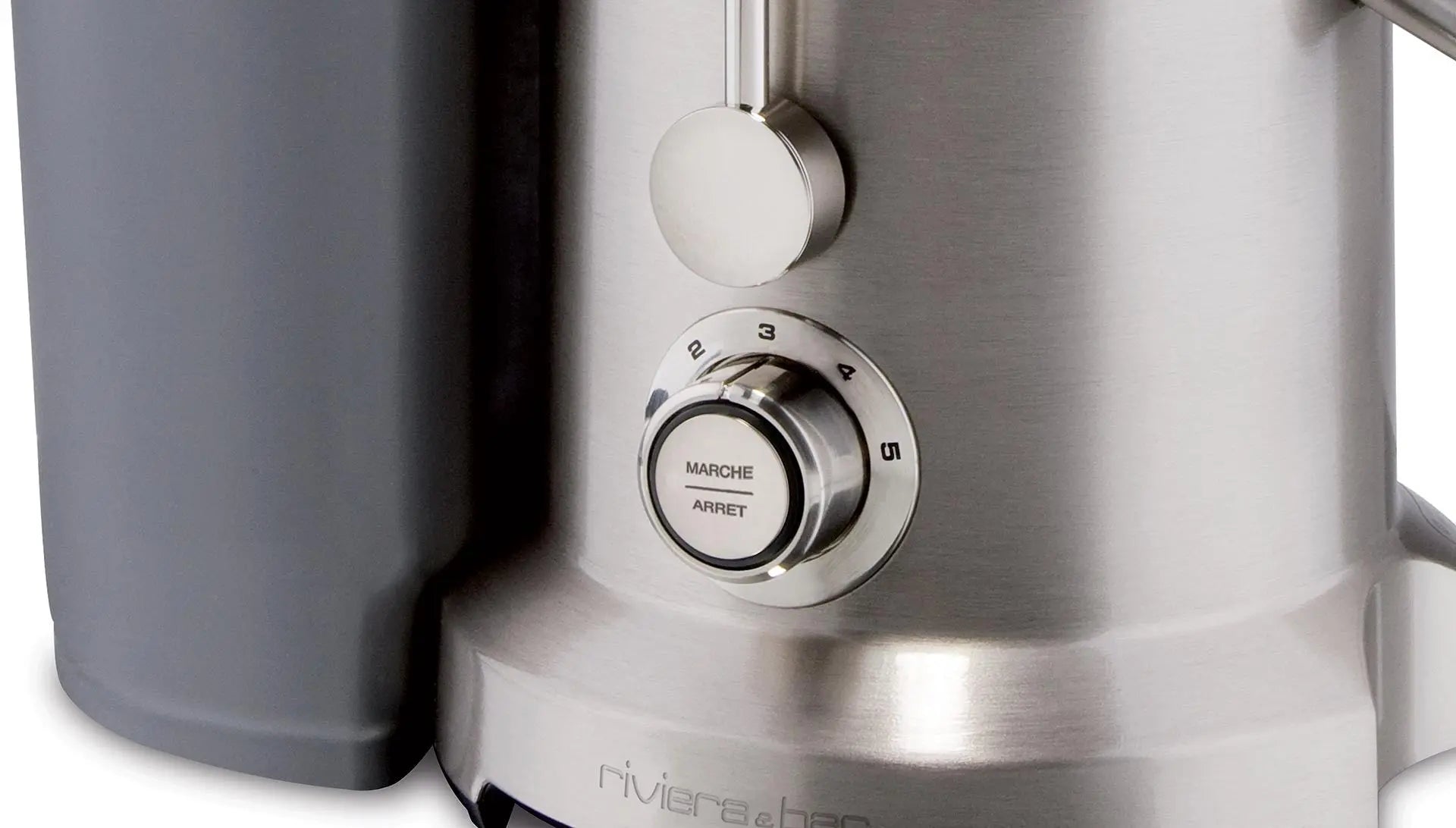 Extracteur de jus en acier inoxydable.
