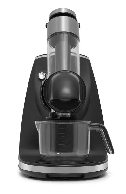 Extracteur de jus noir et transparent.
