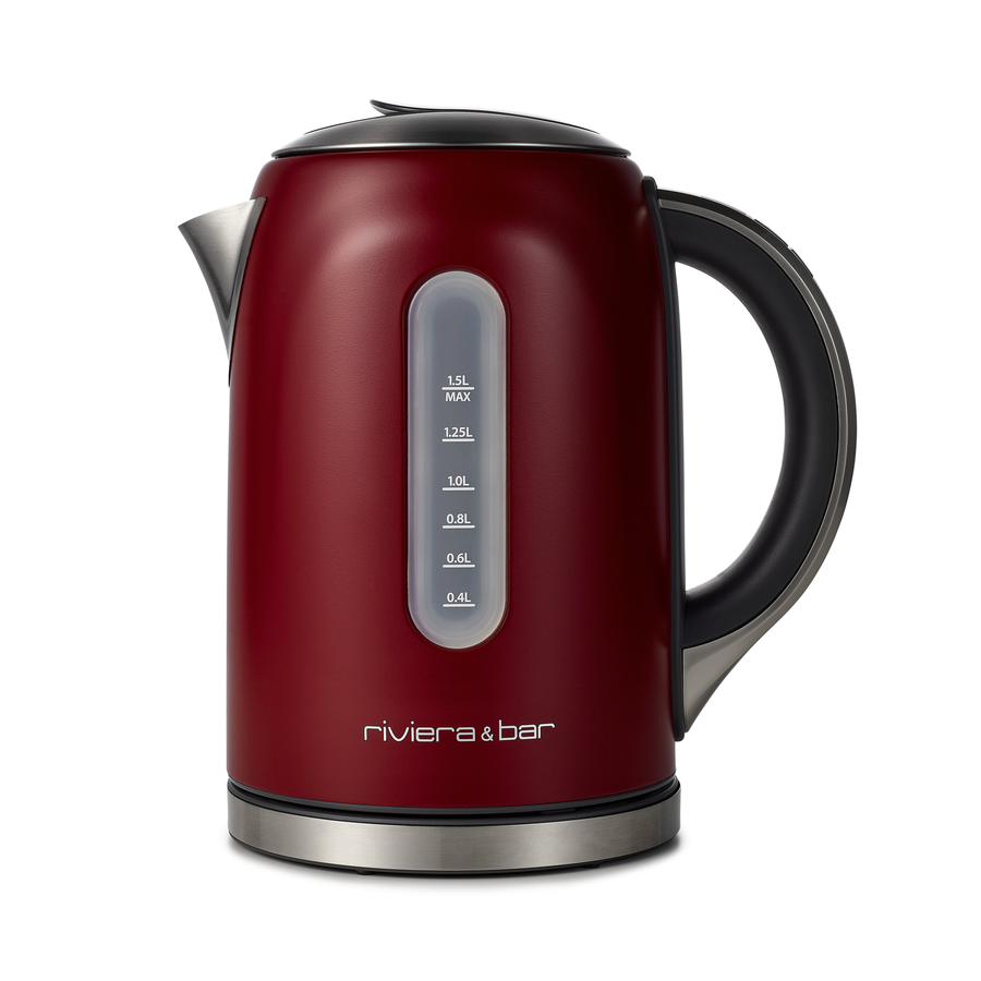 La Bouilloire Mila - Deep Red (1,5 L) de riviera&bar présente une poignée noire, un bec argenté, un indicateur de niveau d'eau et le nom de la marque près de la base, ce qui lui confère un look élégant pour toute cuisine.