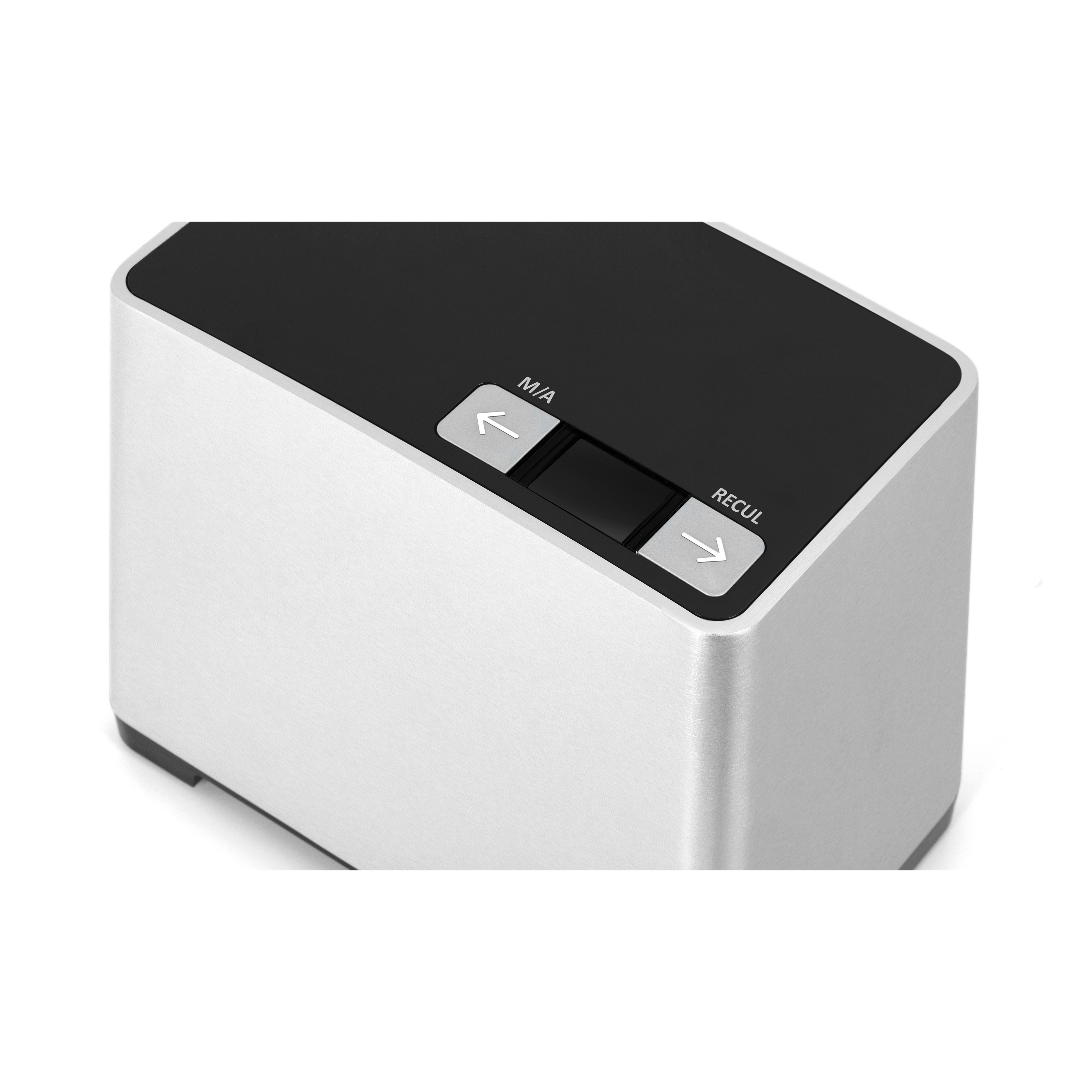 Gros plan sur la multifonction riviera&bar Robot hachoir, un dispositif rectangulaire argenté et noir avec deux boutons (M/A et RECUL) munis de flèches directionnelles, et un petit interrupteur noir placé entre les deux.