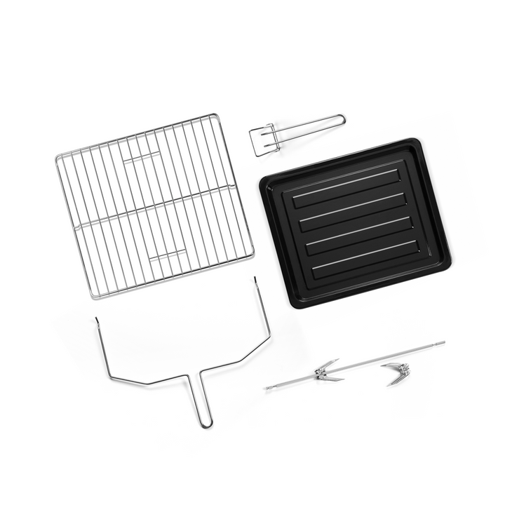 Cinq accessoires de barbecue pour le riviera&bar Four posable à parois tempérées 46 L-grille métallique, plaque de cuisson, poignée amovible, support et deux fourchettes à rôtisserie-parfaits pour explorer diverses méthodes de cuisson en plein air.