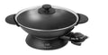 Wok électrique noir avec couvercle en verre.
