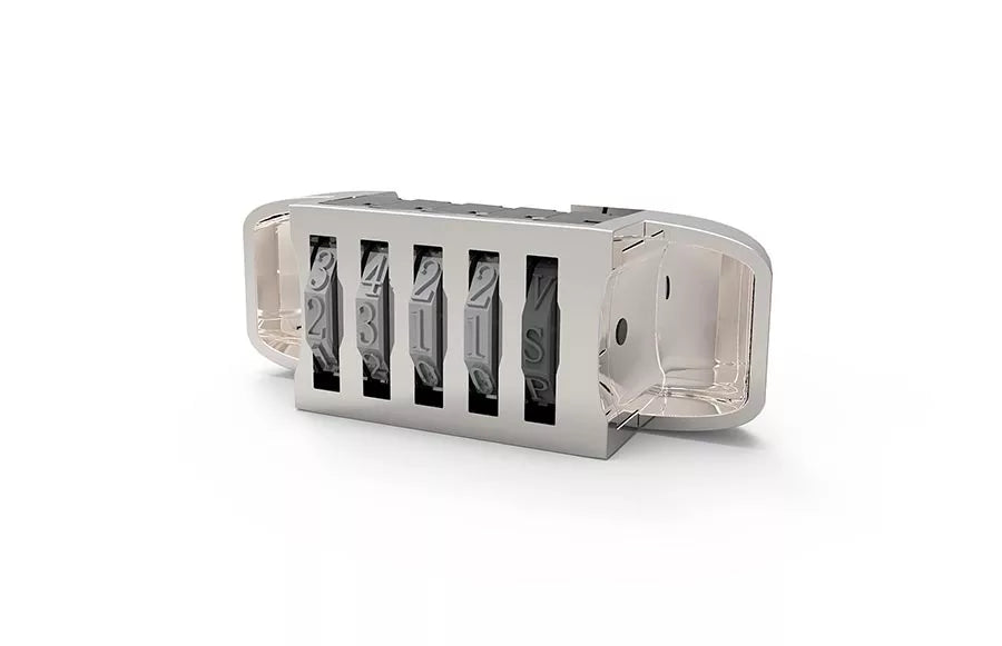 Petit accessoire rectangulaire de datage destiné à l'Appareil de mise sous vide avec dateur intégré, doté de cinq roues numériques rotatives permettant de suivre la durée de conservation des aliments.